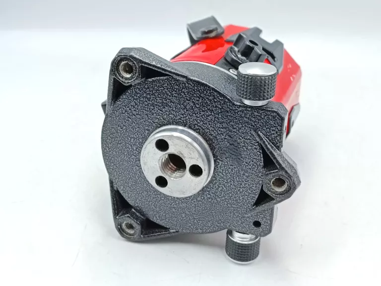 laser-krzyzowy-lk-4v4h-pro-maksymalny-zasieg-pracy-20