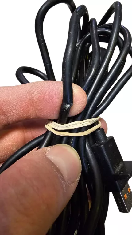 konsola-xbox-360-zestaw-gry-kinect-gta-5-bez-pada-od-lombard-trzebnica-liczba-kontrolerow-w-zestawie-205994-225550