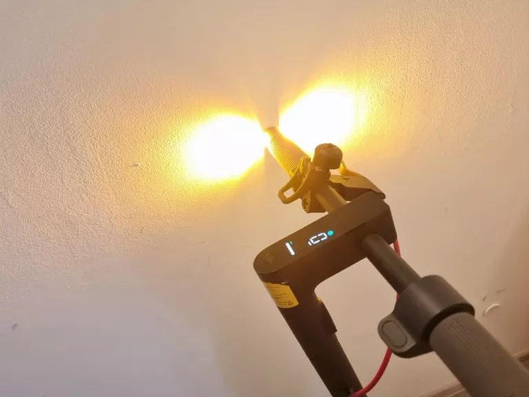 HULAJNOGA ELEKTRYCZNA XIAOMI ELECTRIC SCOOTER 4