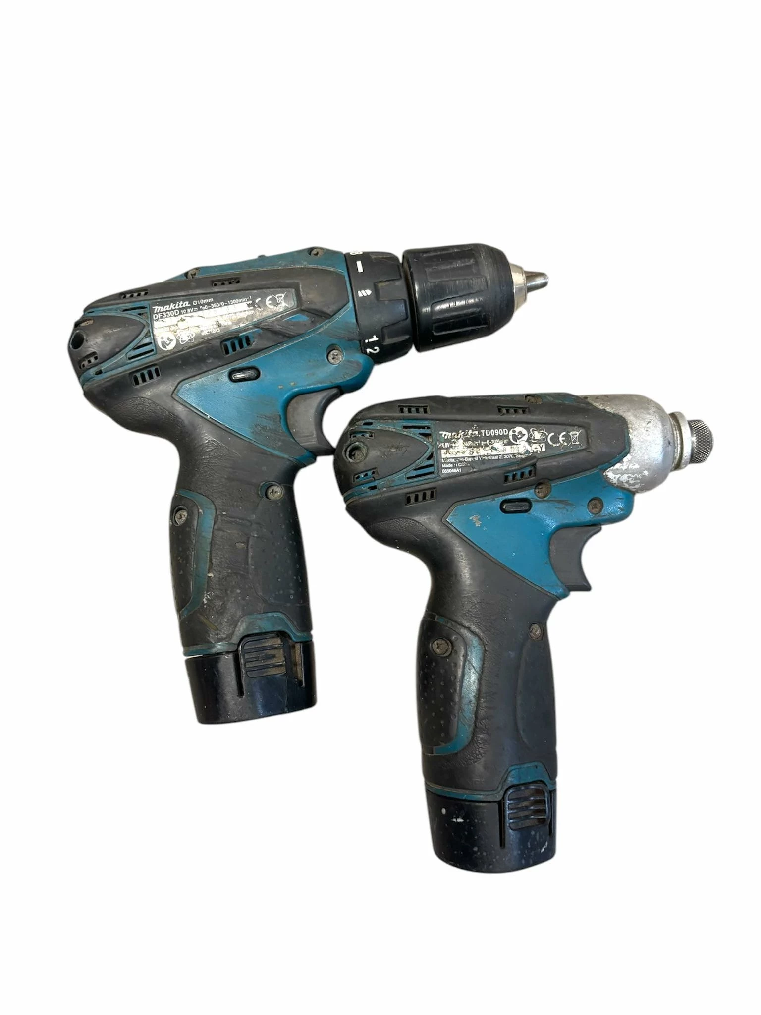 zestaw-dwoch-wkretarek-makita-td090d-df330d-ladowarka-walizka-pojemnosc-akumulatora-130