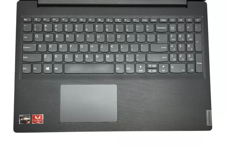 LAPTOP LENOVO V15 15,6" AMD RYZEN 5 3500U 8GB/256GB SSD WIN11