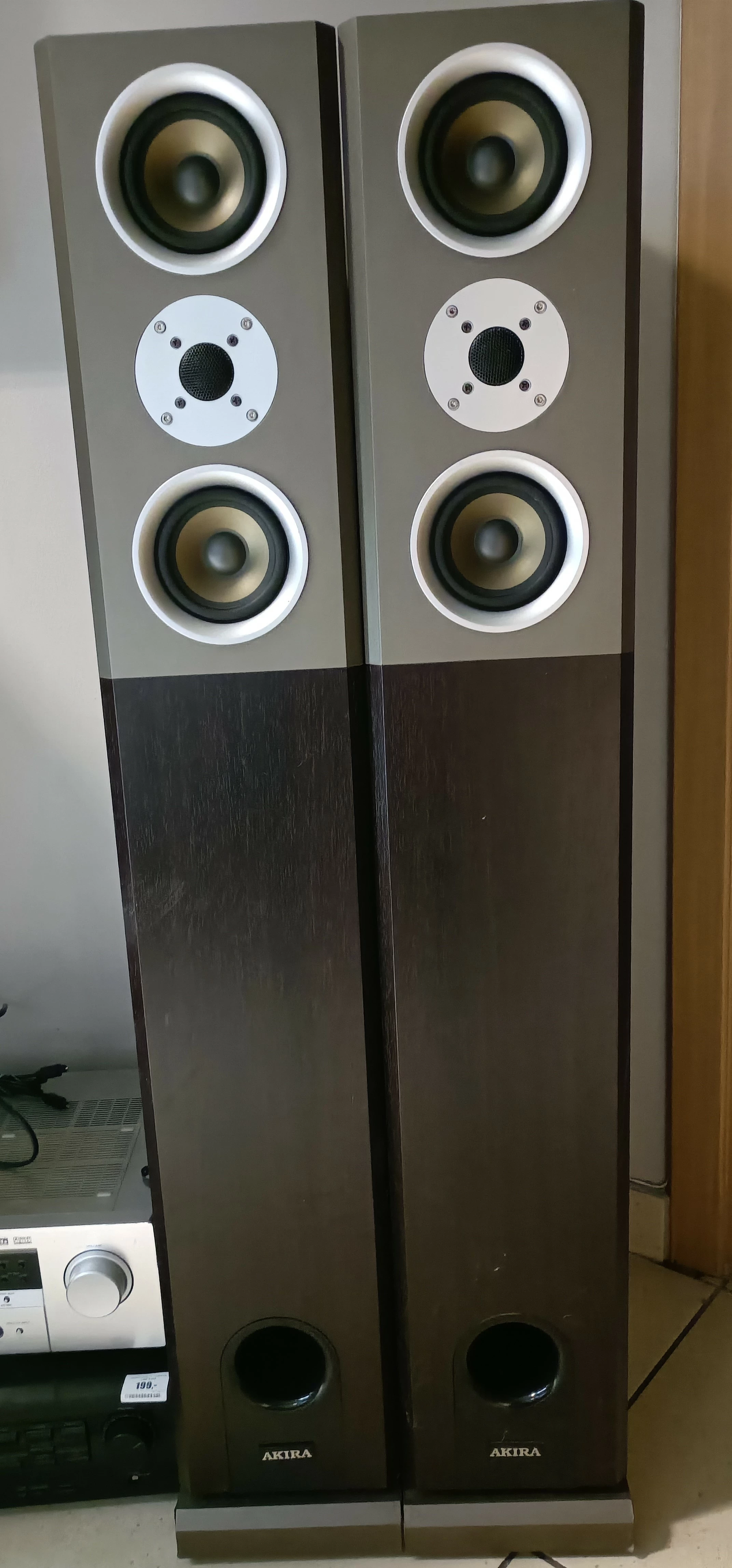 kolumny-akira-bk-166-2-sztuki-sobieskiego-3-dabrowa-gornicza