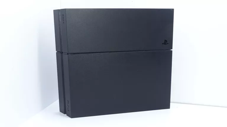 KONSOLA PS4 FAT 1TB CUH-1216B FIFA 23 ZESTAW