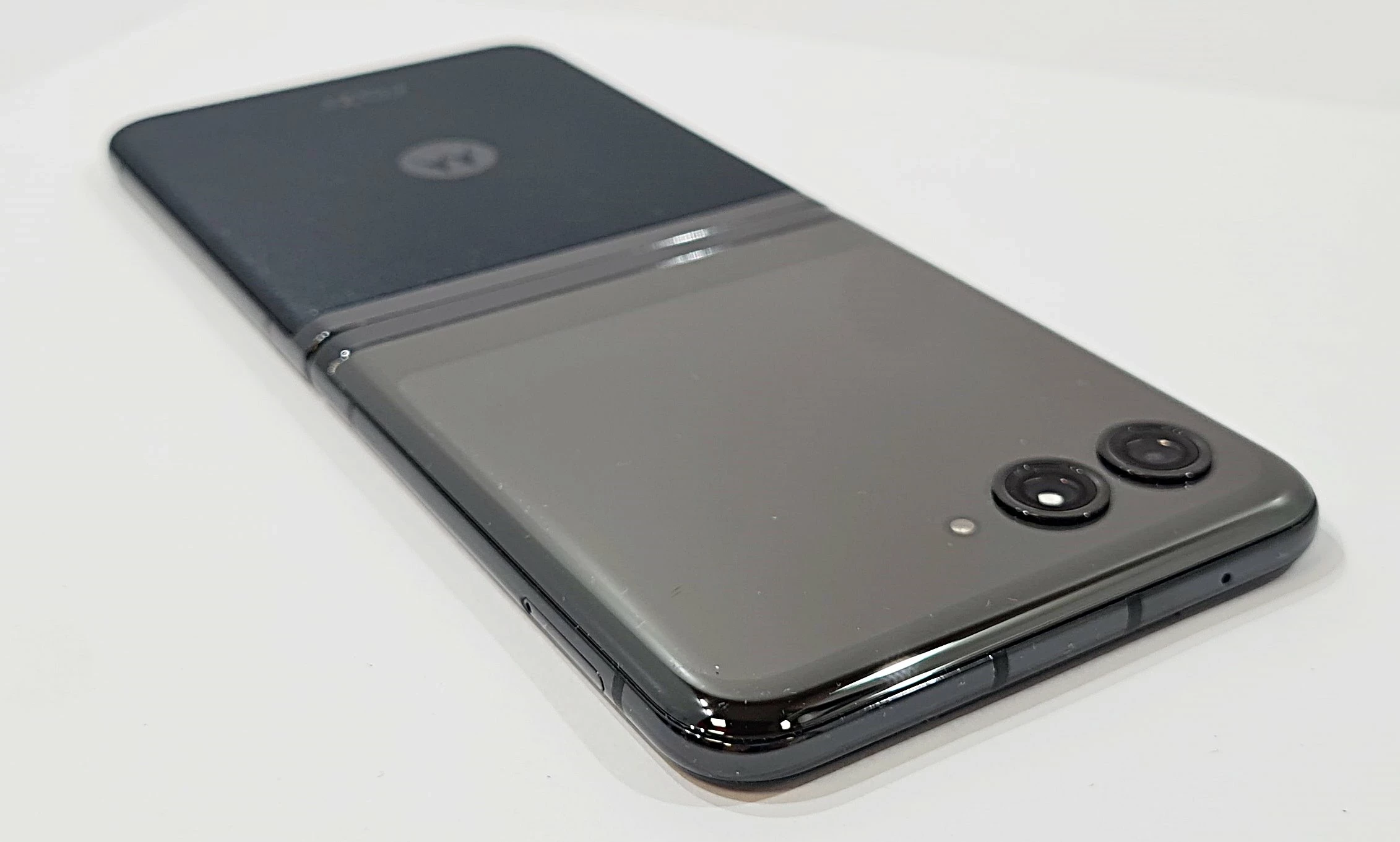 motorola-razr-40-ultra-8gb256gb-dualsim-wbudowana-pamiec-202869-214185