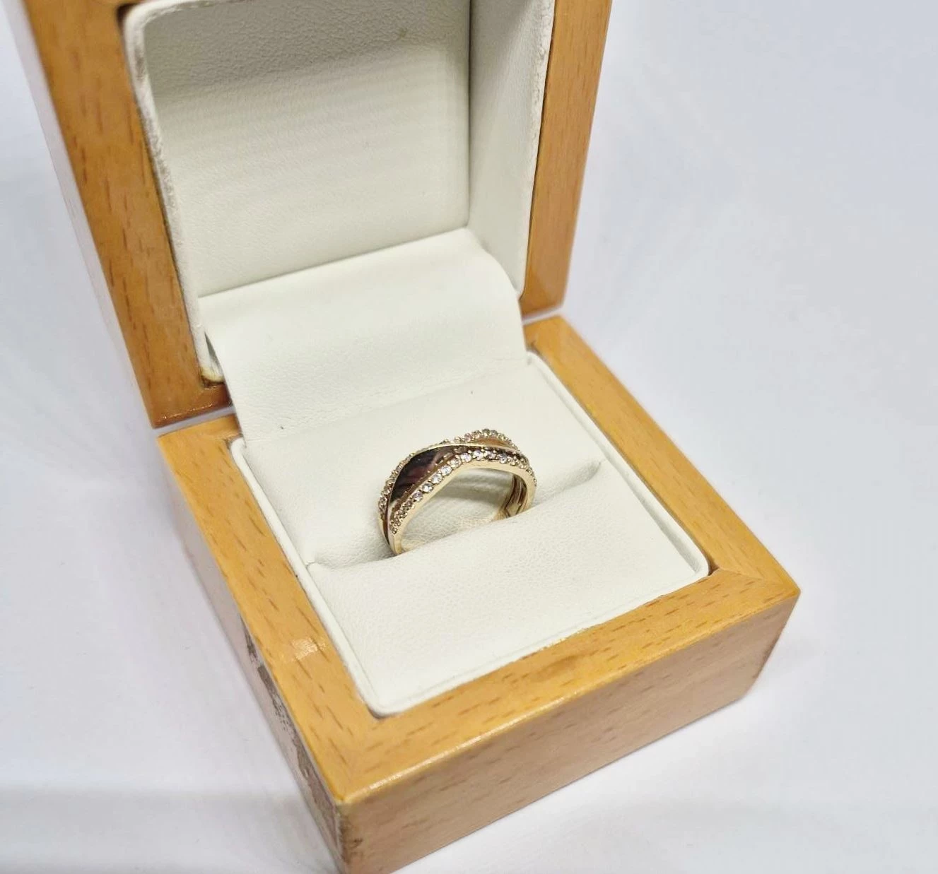 wyrob-jubilerski-uzywany-zloty-pierscionek-333-2260g-r13-ean-gtin-123456789