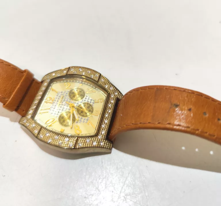 ZEGAREK RIVER ISLAND 566194