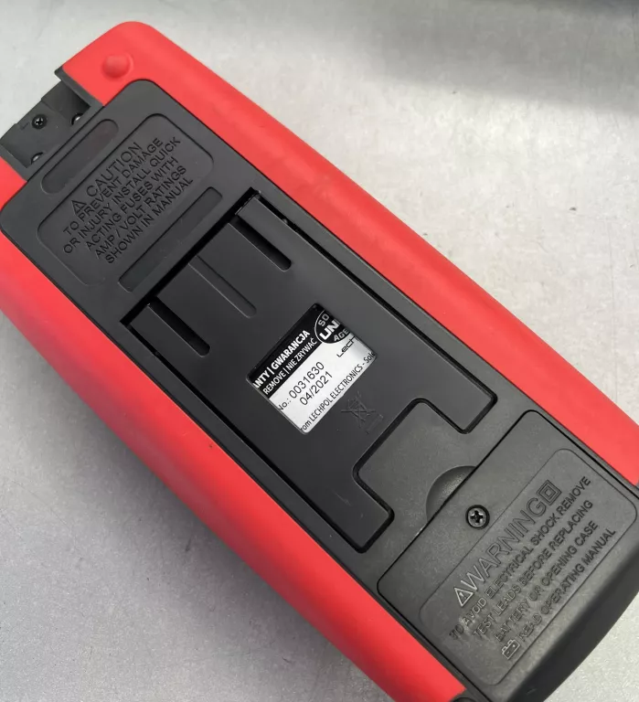 MIERNIK UNIWERSALNY UNI-T UT71E