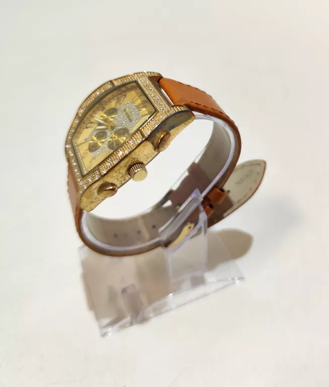 ZEGAREK RIVER ISLAND 566194