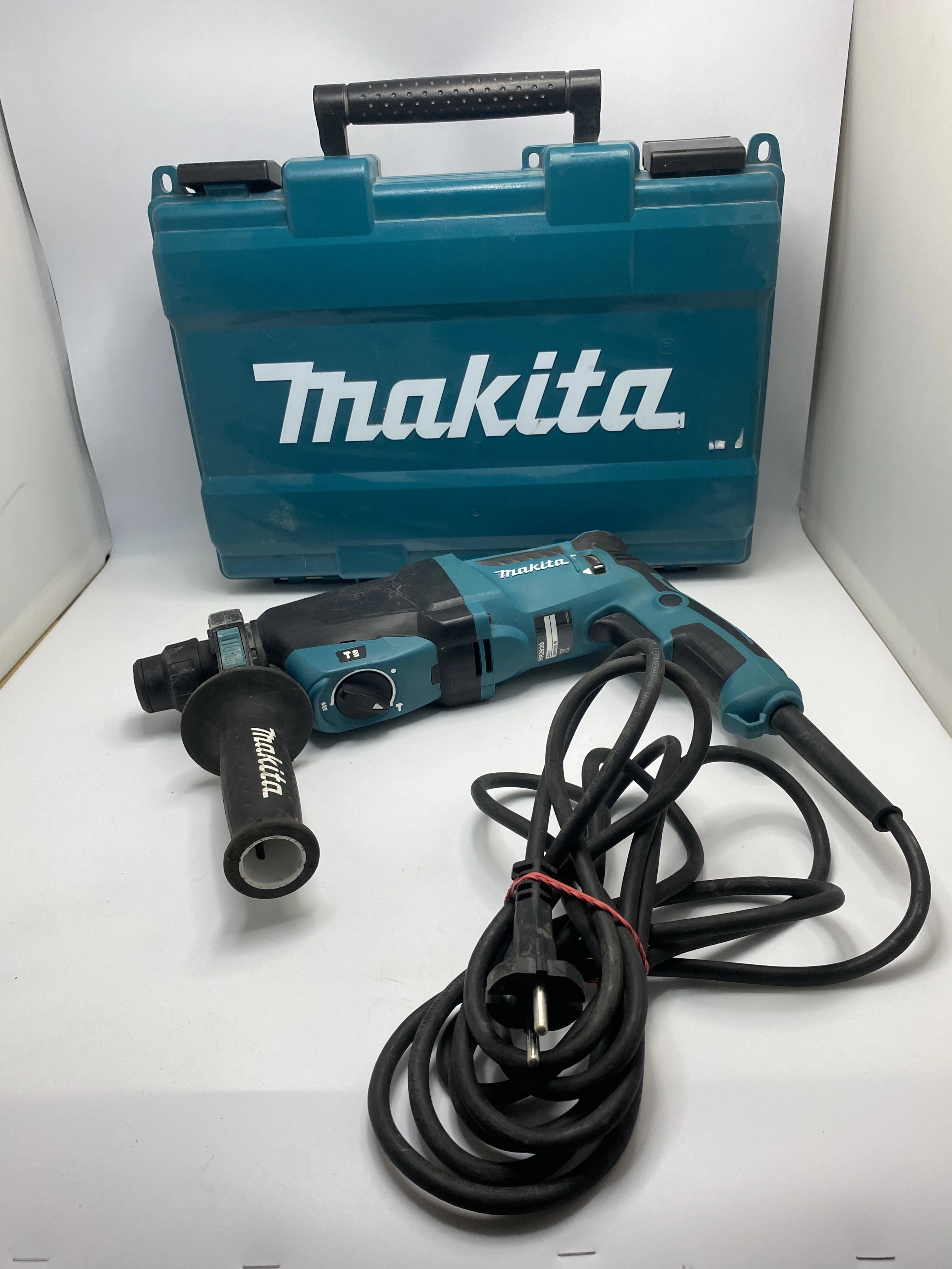 mlotowiertarka-makita-hr-2630-walizka-powst-wielkopolskich-2-gostyn
