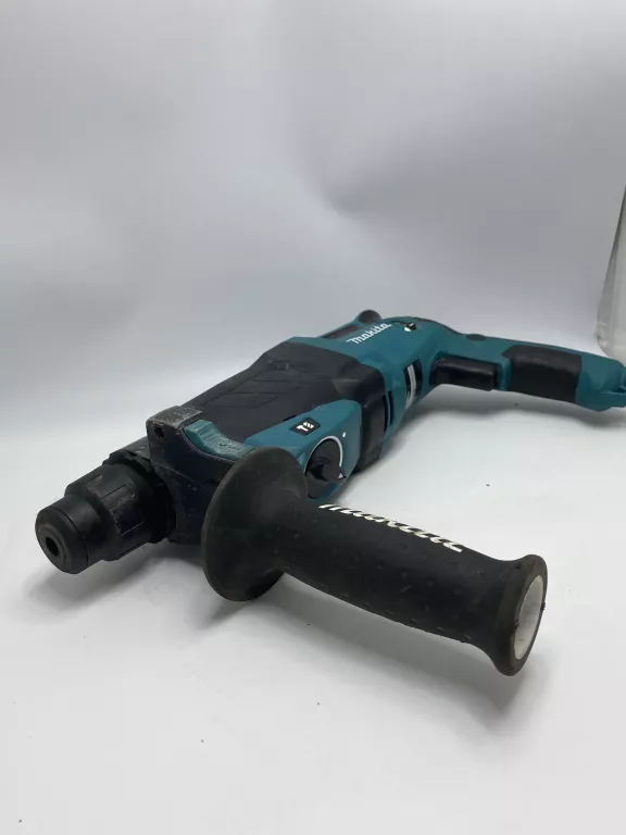 mlotowiertarka-makita-hr-2630-walizka-marka-128608-9