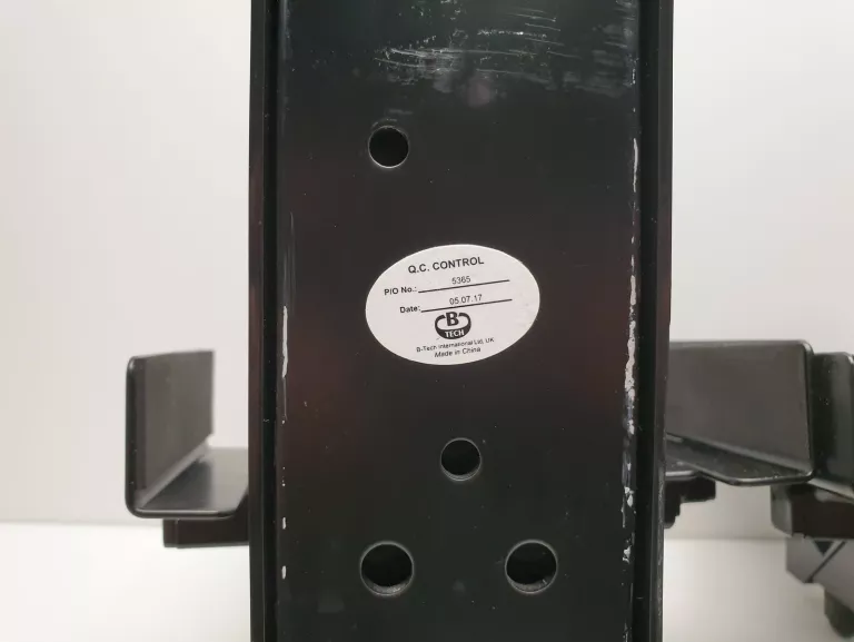 UCHWYTY DO KOLUMN GŁOŚNIKOWYCH B-TECH BT77 2 SZT.