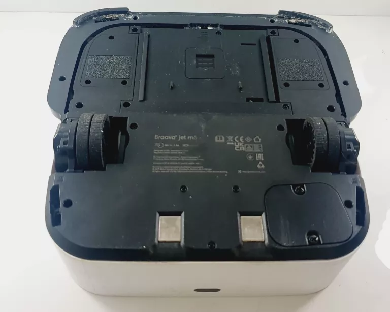 ROBOT SPRZĄTAJĄCY MOPUJĄCY IROBOT BRAAVA JET M6 + STACJA + MOPY