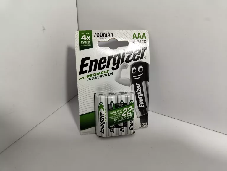 4 X AKUMULATORKI ENERGIZER R03/AAA NI-MH 700MAH