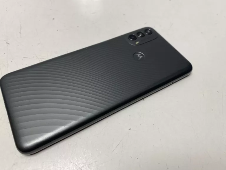 TELEFON MOTOROLA MOTO E40 4/64GB