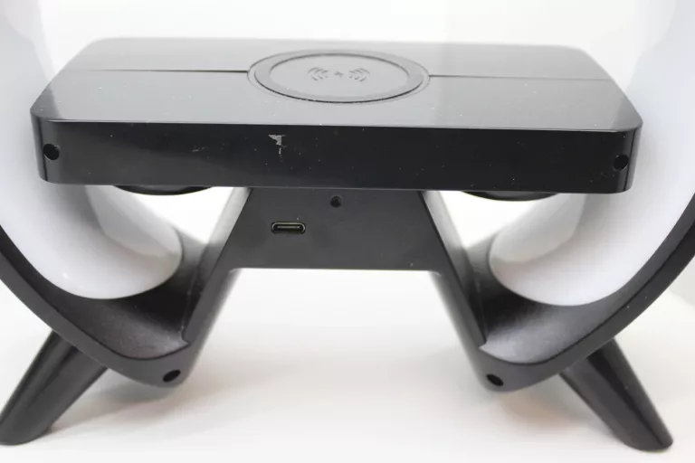 PODŚWIETLANY ZEGAREK BUDZIK USB-C BLUETOOTH CYFROWY