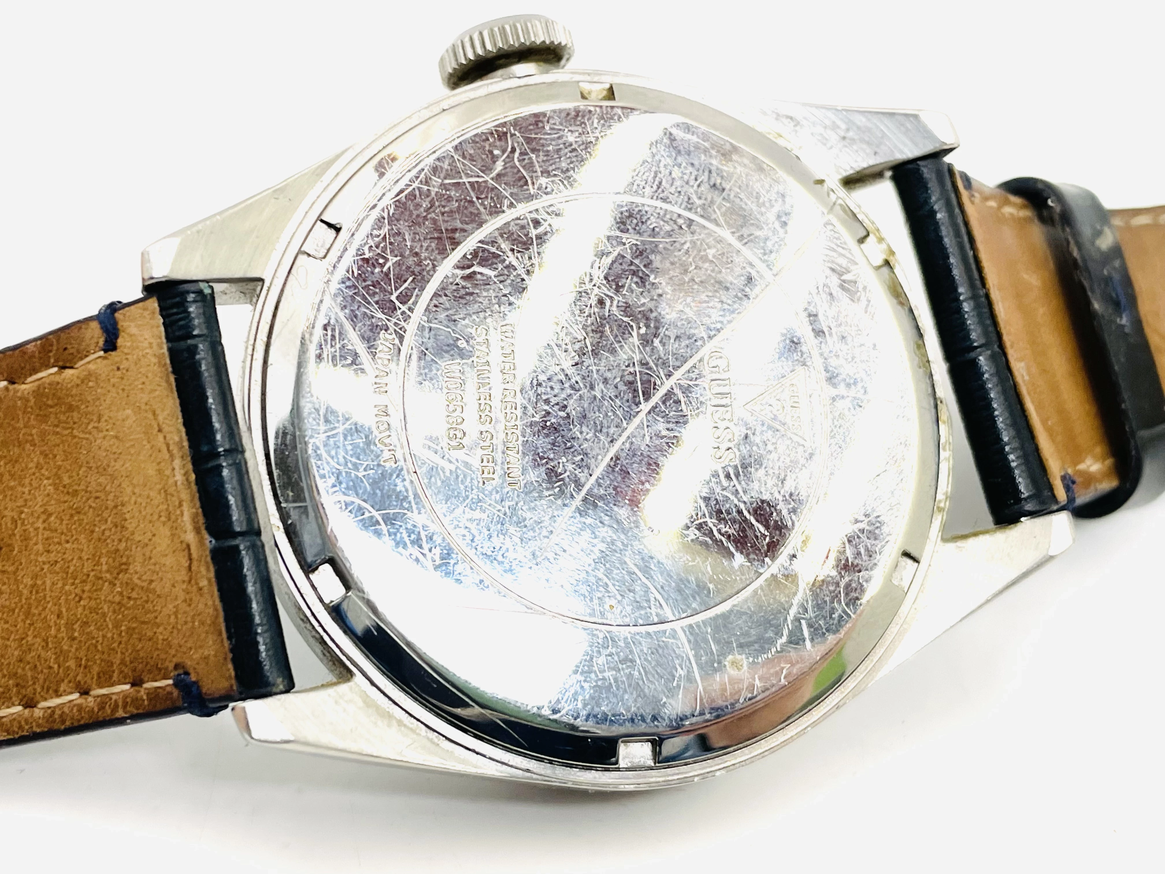 zegarek-guess-w0658g1-ean-gtin-5904329872810