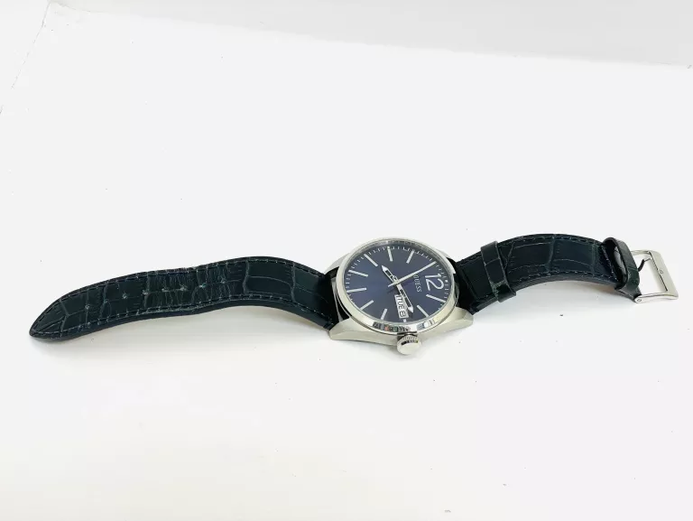 ZEGAREK GUESS W0658G1