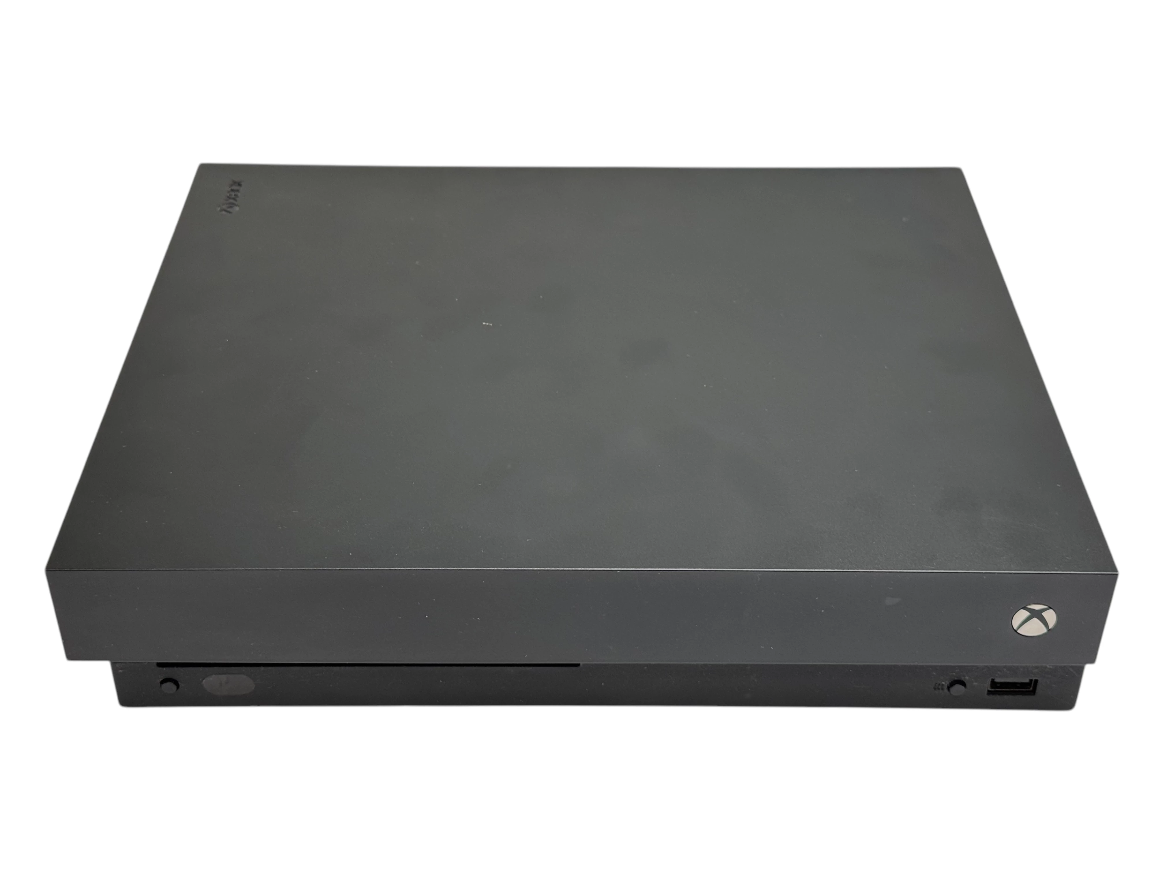 konsola-xbox-one-x-1-tb-czarny-gta-v-wersja-konsoli-130591-225650