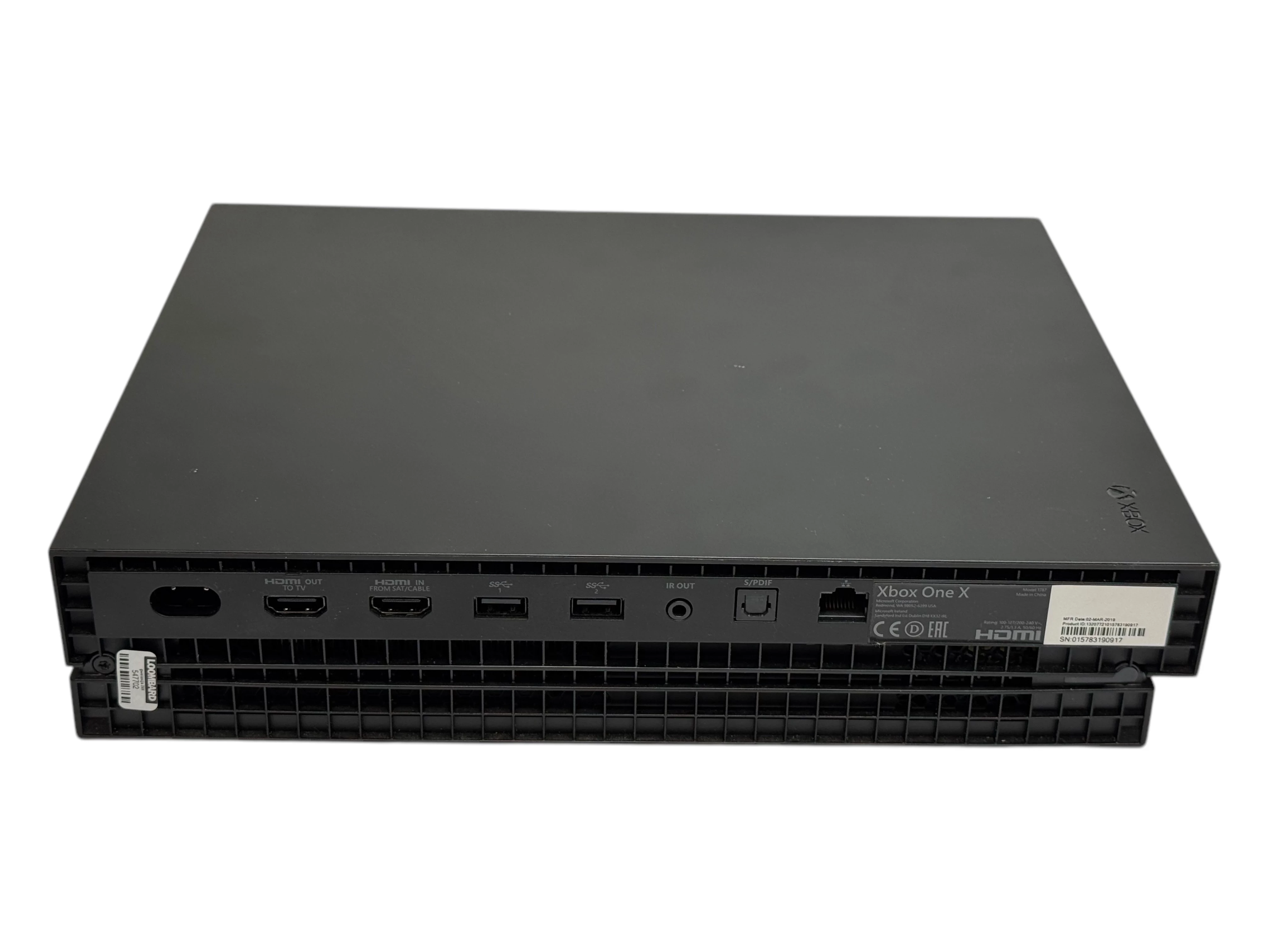 konsola-xbox-one-x-1-tb-czarny-gta-v-kod-producenta-fmq-00047