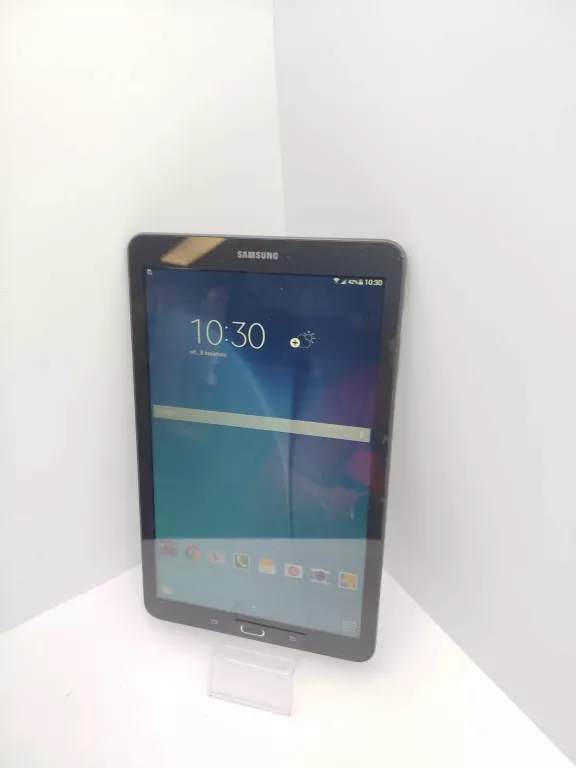 TABLET SAMSUNG TAB E SM-T561 9,6" 1,5 GB / 8 GB CZARNY