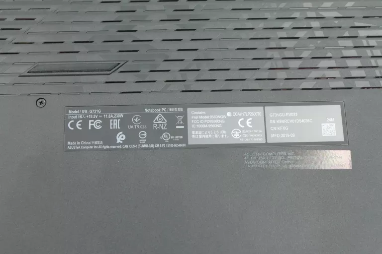 LAPTOP ASUS ROG STRIX G731GU ŁADOWARKA