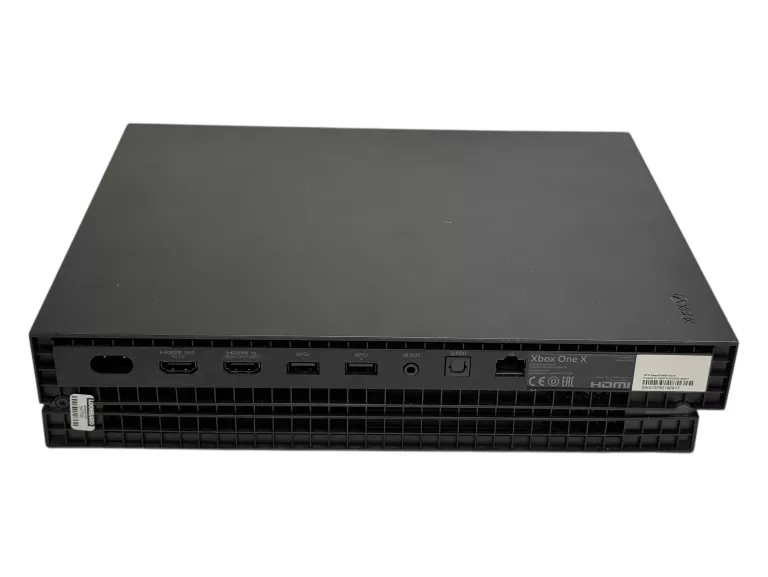 konsola-xbox-one-x-1-tb-czarny-gta-v-kod-producenta-fmq-00047