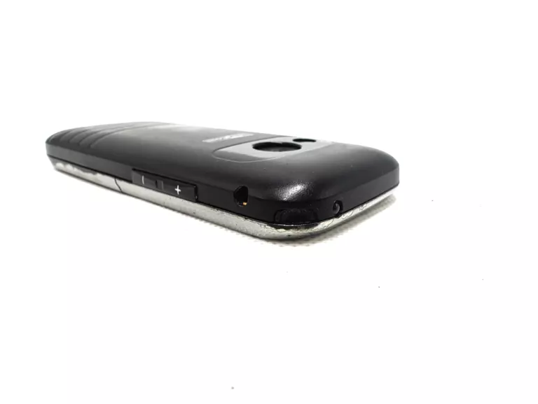 TELEFON MAXCOM MM720BB Z ŁADOWARKĄ