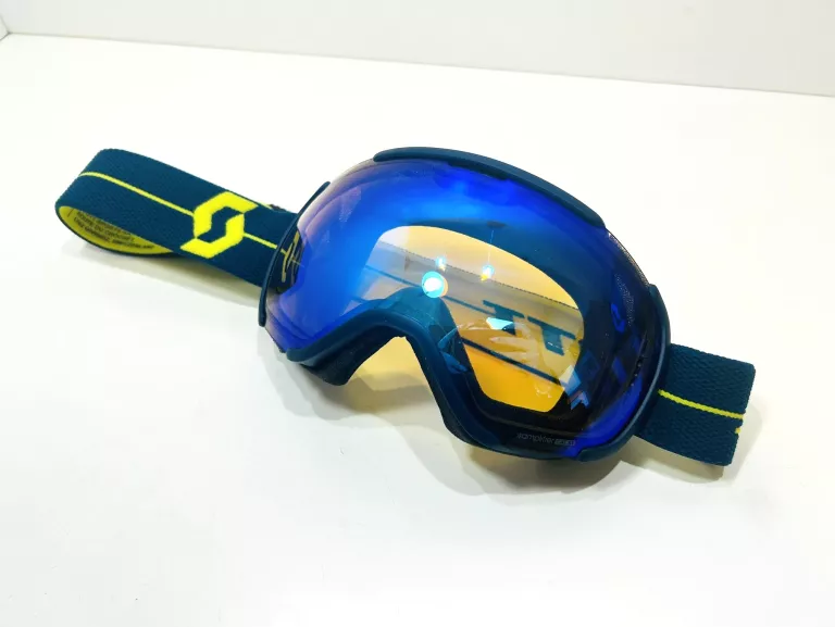 KASK NARCIARSKI SCOTT R.L + GOGLE SCOTT
