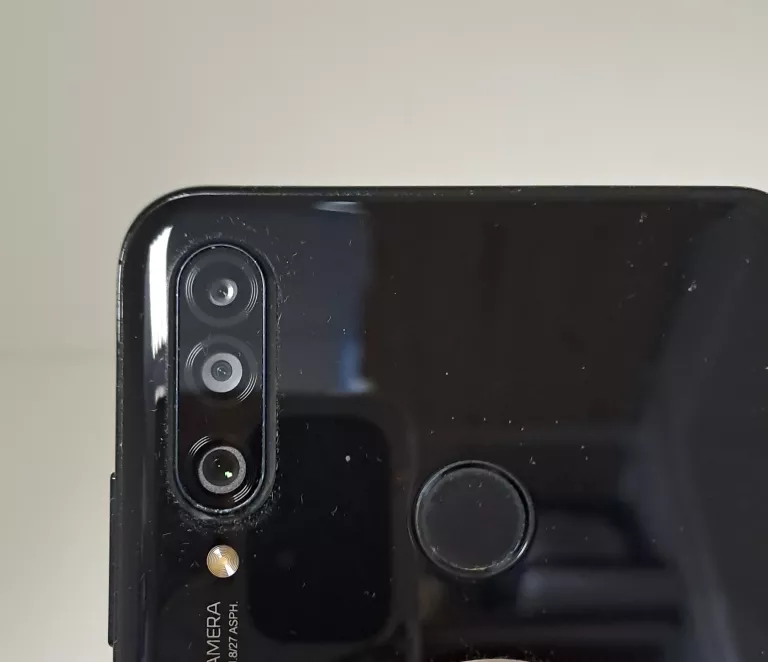 TELEFON HUAWEI P30 LITE 4/128GB + ŁADOWARKA