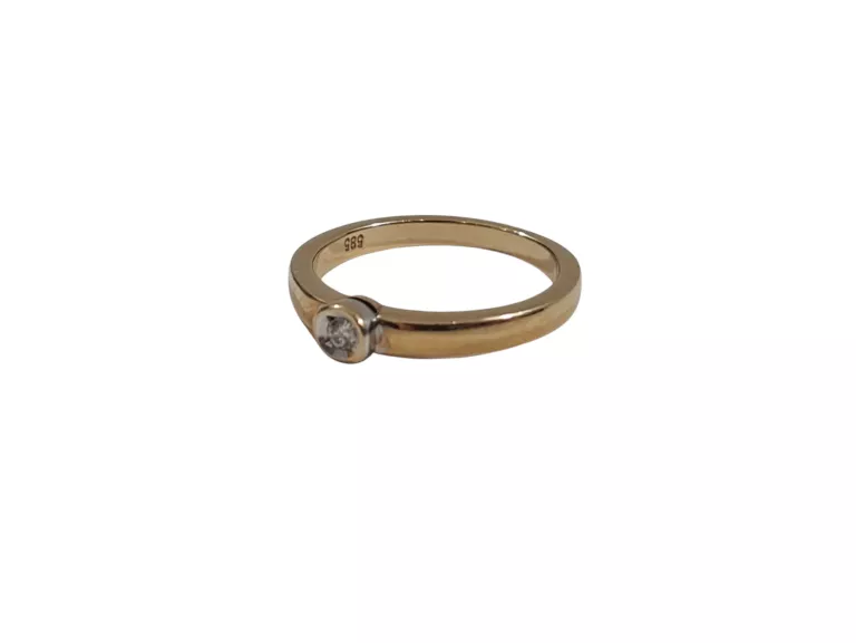 zloty-pierscionek-z-brylantem-marka-248811-958954