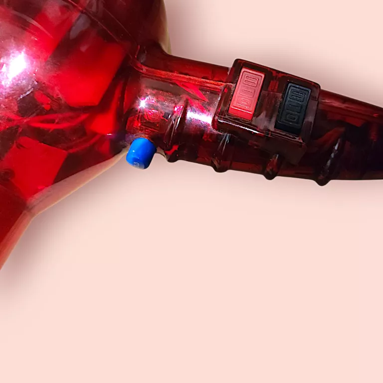 suszarka-babyliss-pro-s76-warto-moc-140000