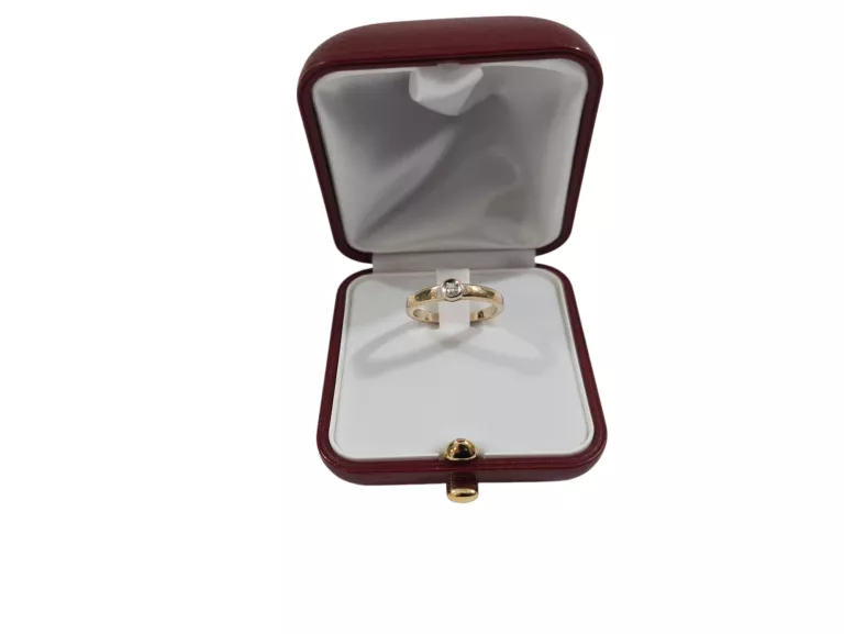 zloty-pierscionek-z-brylantem-ean-gtin-0084586547777