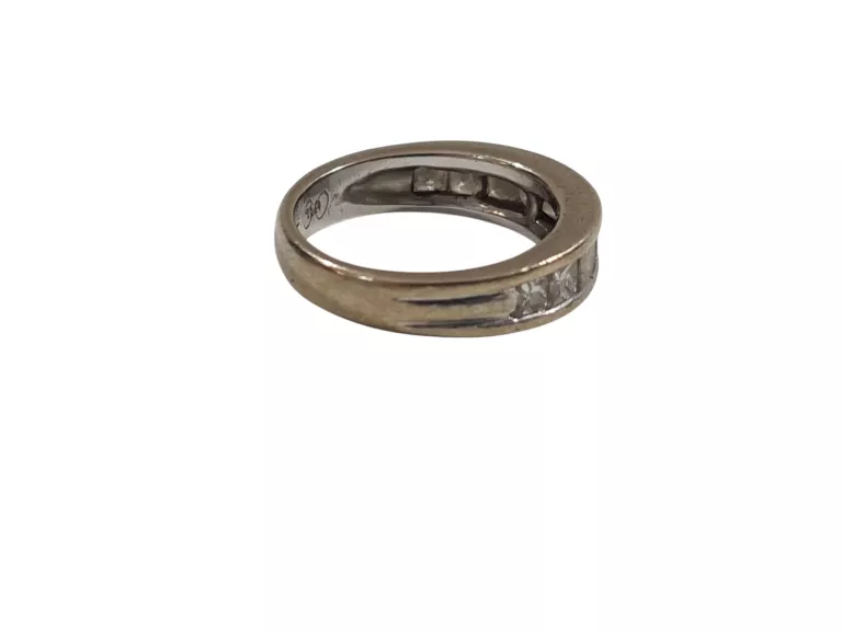 zloty-uroczy-pierscionek-z-diamentami-kamien-17088-128