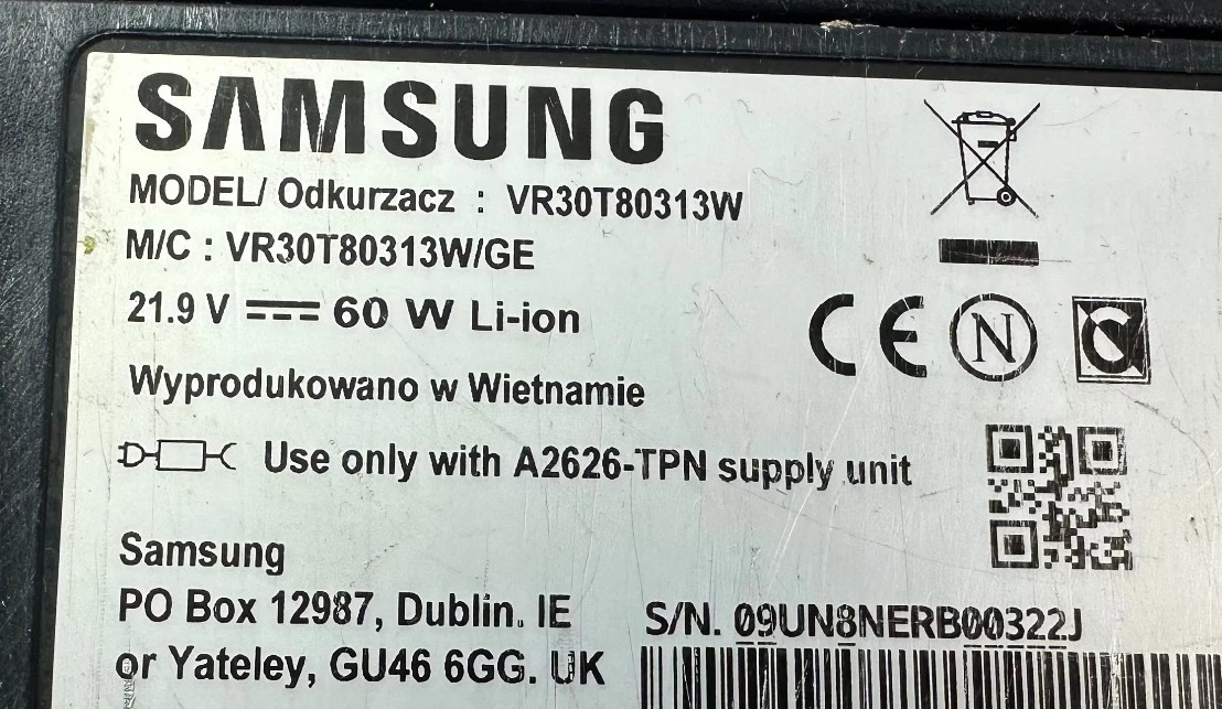 robot-sprzatajacy-samsung-vr30t80313w-model-vr30t80313w