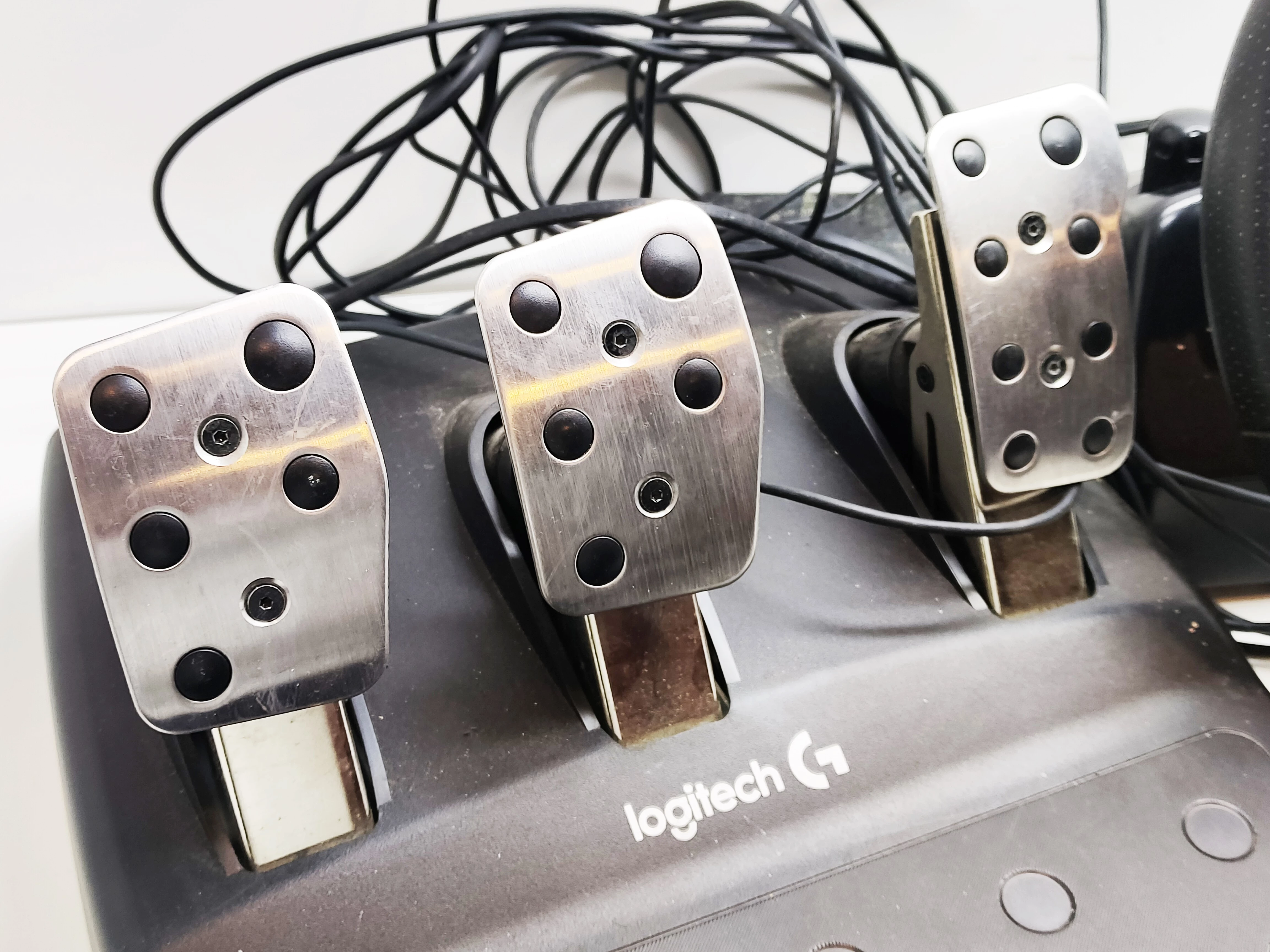 kierownica-g27-racing-wheel-pcps2ps3-logitech-ean-gtin-5099206041820