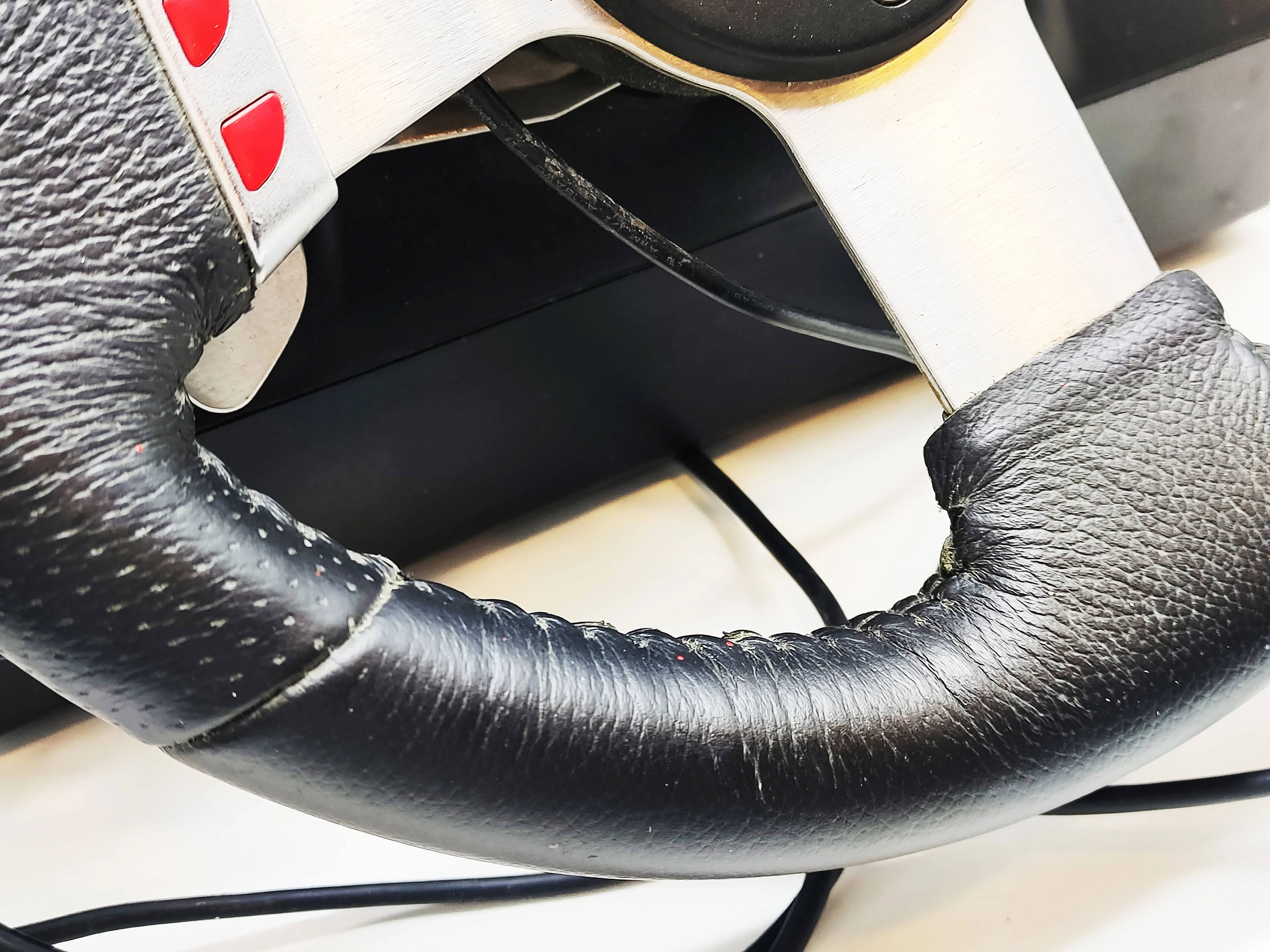 kierownica-g27-racing-wheel-pcps2ps3-logitech-marka-210690-243502