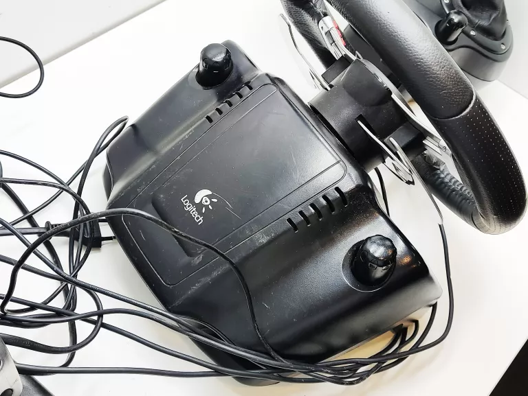 kierownica-g27-racing-wheel-pcps2ps3-logitech-kod-producenta-941-000092