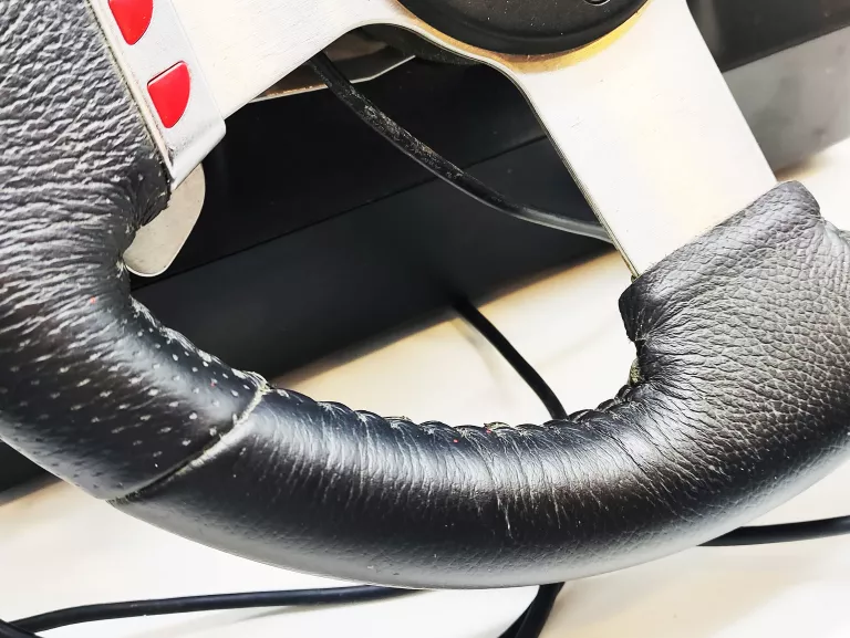 kierownica-g27-racing-wheel-pcps2ps3-logitech-marka-210690-243502