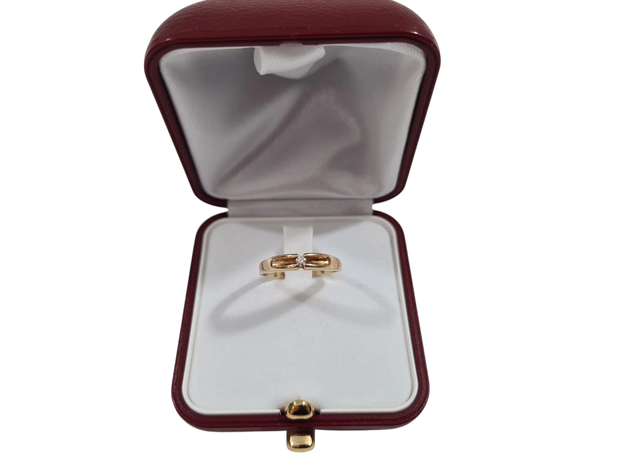 zloty-zareczynowy-pierscionek-z-brylantem-ean-gtin-5035225039547