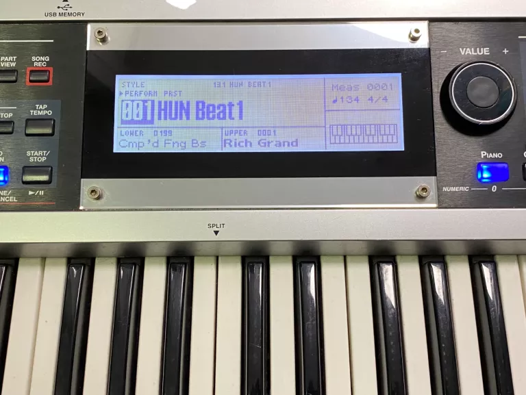 KEYBOARD Z USB INSTRUMENT KLAWISZOWY SYNTEZATOR ROLAND PRELUDE V 2.0