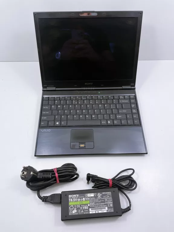 LAPTOP SONY VAIO PCG-6W2M + ZASILACZ // OPIS