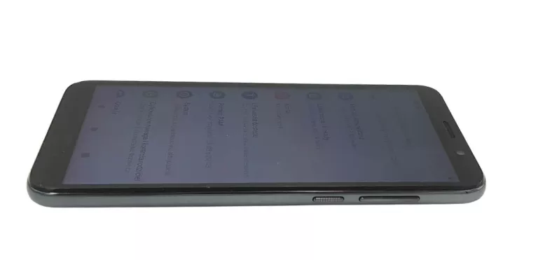TELEFON MOTOROLA E6 PLAY 2/32GB ETUI