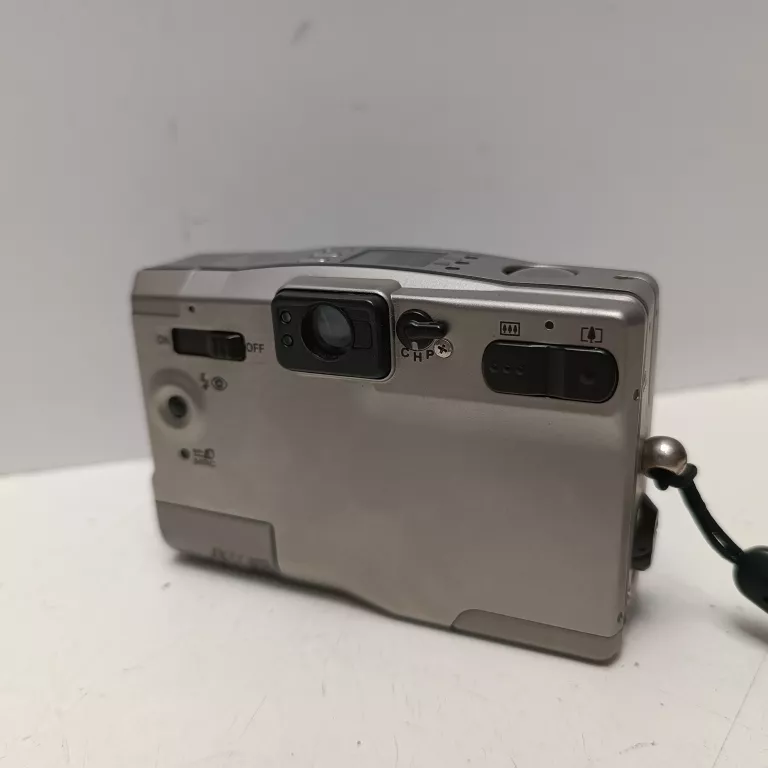 APARAT CANON IXUS Z70