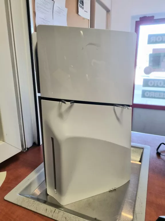 KONSOLA PS5 SONY PLAYSTATION 5 SLIM 1TB Z NAPĘDEM + PAD