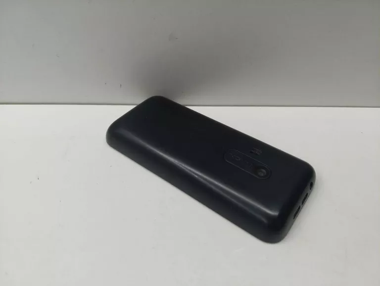 NOKIA 220
