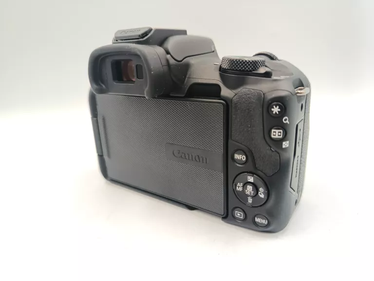 CANON EOS R50 BODY + OBIEKTYW CANON RF-S 18-150MM F3.5-6.3 IS STM #IGŁA