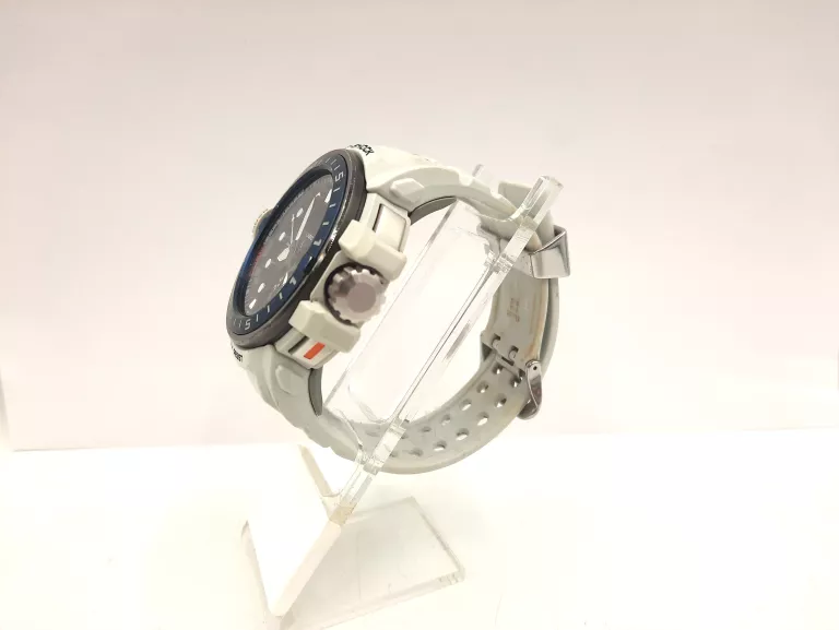 ZEGAREK CASIO G-SHOCK GULFMASTER GWN-Q1000-7A