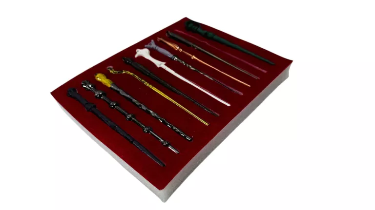 ZESTAW MAGICZNYCH RÓŻDŻEK HARRY POTTER 10 SZTUK