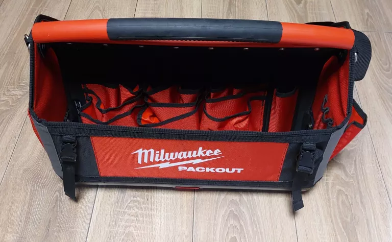 TORBA NARZĘDZIOWA MONTERSKA Z KIESZENIAMI MILWAUKEE PACKOUT 50CM