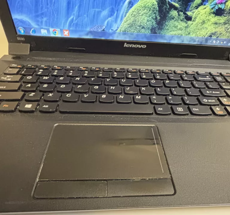 LAPTOP LENOVO B570E CELERON/4GB/320GB + ZASILACZ